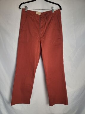 NWT Levi's Surplus Straight Highrise Rust Color Pants Women's Size 10